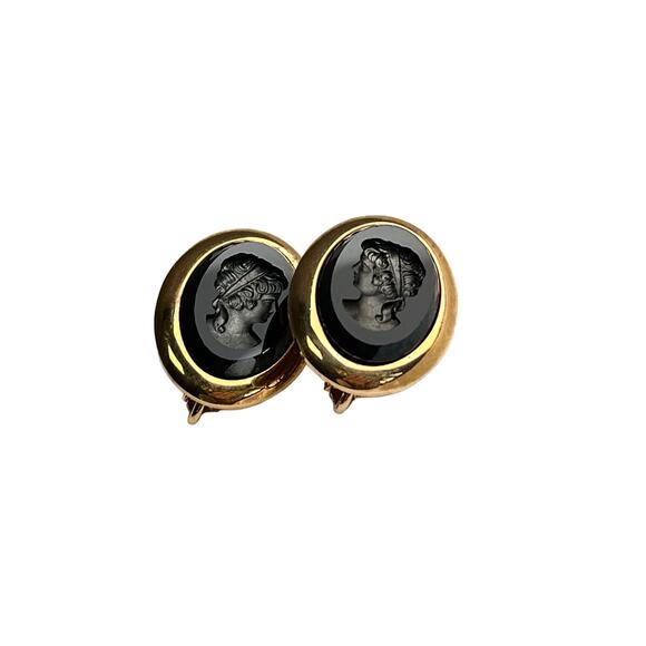Sarah Coventry Earrings Evening Profile Clip On Black Intaglio Cameo Gold Tone - Picture 6 of 10